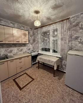 2-к квартира, вторичка, 40м2, 1/2 этаж