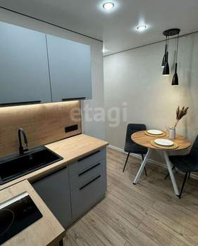 2-к квартира, вторичка, 44м2, 5/5 этаж