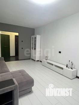 3-к квартира, вторичка, 82м2, 8/10 этаж