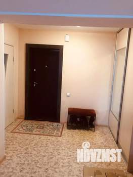 Студия квартира, вторичка, 67м2, 2/8 этаж