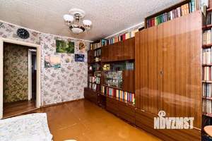 2-к квартира, вторичка, 45м2, 1/5 этаж