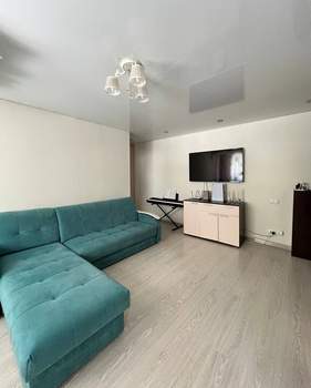 2-к квартира, вторичка, 44м2, 1/5 этаж