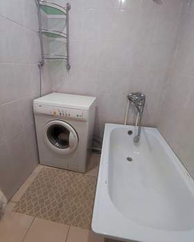 2-к квартира, вторичка, 42м2, 1/5 этаж