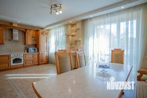 3-к квартира, вторичка, 121м2, 5/6 этаж