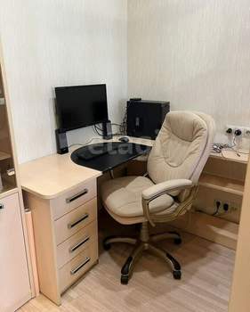 4-к квартира, вторичка, 102м2, 9/9 этаж