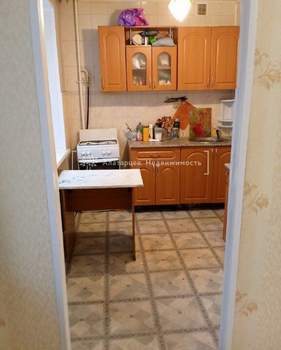 2-к квартира, вторичка, 40м2, 3/5 этаж