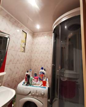 3-к квартира, вторичка, 65м2, 1/9 этаж