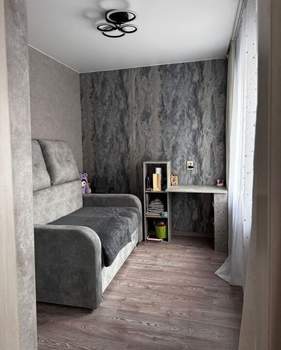 2-к квартира, вторичка, 37м2, 1/5 этаж
