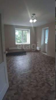 2-к квартира, вторичка, 61м2, 1/10 этаж