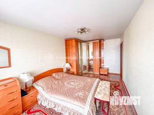 4-к квартира, вторичка, 117м2, 8/11 этаж