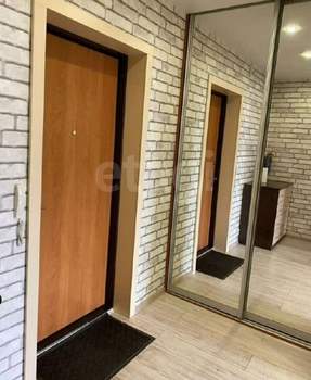 1-к квартира, вторичка, 42м2, 9/9 этаж