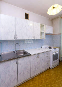 2-к квартира, вторичка, 49м2, 2/5 этаж