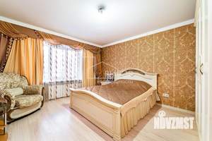 3-к квартира, вторичка, 92м2, 1/10 этаж