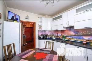 3-к квартира, вторичка, 77м2, 6/17 этаж