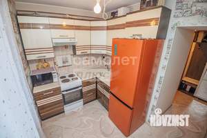 2-к квартира, вторичка, 37м2, 1/5 этаж