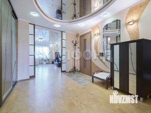 4-к квартира, вторичка, 125м2, 3/9 этаж