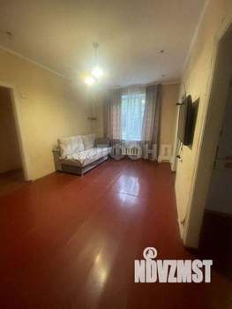3-к квартира, вторичка, 47м2, 1/2 этаж