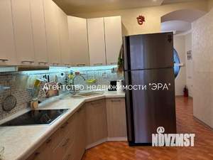 3-к квартира, вторичка, 95м2, 2/4 этаж