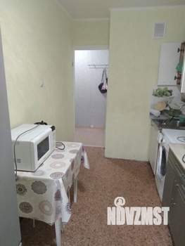 3-к квартира, вторичка, 70м2, 1/10 этаж