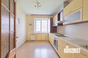 3-к квартира, вторичка, 77м2, 3/6 этаж