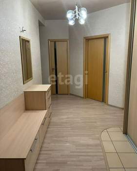 4-к квартира, вторичка, 102м2, 9/9 этаж