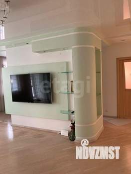 3-к квартира, вторичка, 124м2, 2/5 этаж