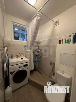 2-к квартира, вторичка, 42м2, 1/5 этаж