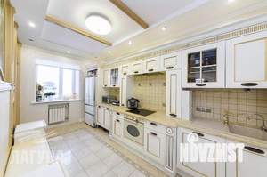 4-к квартира, вторичка, 123м2, 5/5 этаж