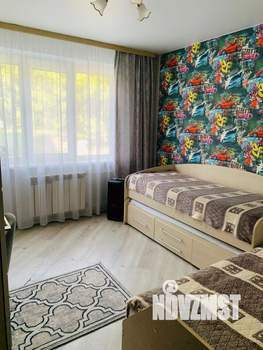 3-к квартира, вторичка, 70м2, 1/9 этаж