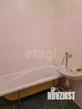 2-к квартира, вторичка, 60м2, 1/10 этаж