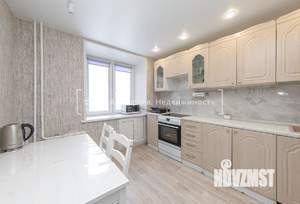 4-к квартира, вторичка, 81м2, 6/10 этаж