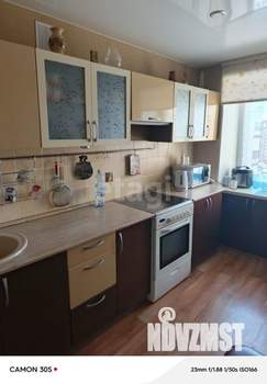 4-к квартира, вторичка, 75м2, 9/9 этаж
