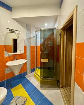 3-к квартира, вторичка, 125м2, 3/6 этаж