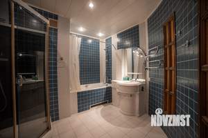 3-к квартира, вторичка, 111м2, 4/4 этаж