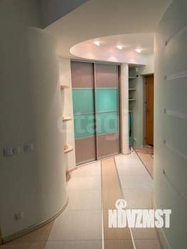 3-к квартира, вторичка, 124м2, 2/5 этаж