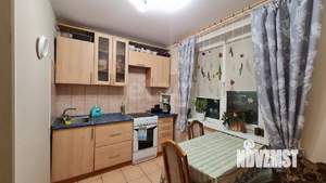 2-к квартира, вторичка, 56м2, 1/9 этаж