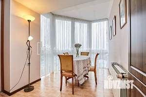 4-к квартира, вторичка, 168м2, 6/7 этаж
