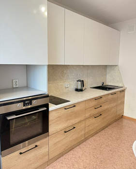 3-к квартира, вторичка, 83м2, 1/14 этаж