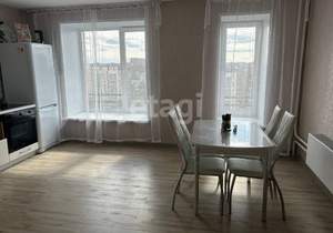 2-к квартира, вторичка, 72м2, 14/17 этаж