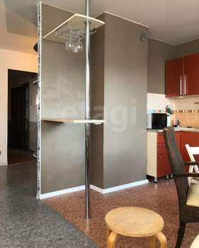 4-к квартира, вторичка, 71м2, 9/10 этаж