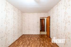 2-к квартира, вторичка, 54м2, 1/9 этаж