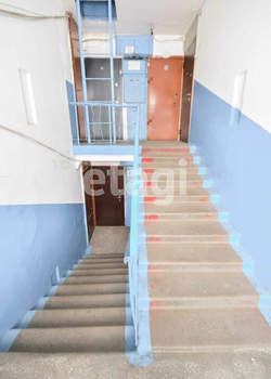 2-к квартира, вторичка, 46м2, 3/5 этаж