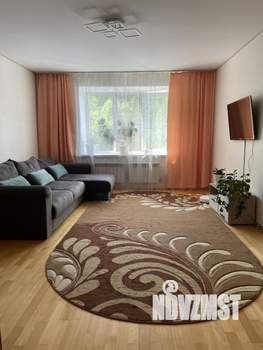 4-к квартира, вторичка, 76м2, 3/5 этаж