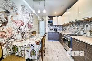 3-к квартира, вторичка, 79м2, 1/17 этаж