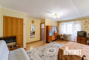 3-к квартира, вторичка, 54м2, 4/5 этаж