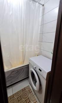 2-к квартира, вторичка, 56м2, 1/9 этаж