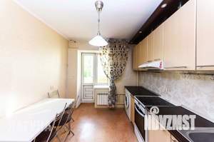 2-к квартира, вторичка, 55м2, 3/10 этаж