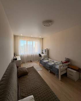 3-к квартира, вторичка, 82м2, 8/10 этаж