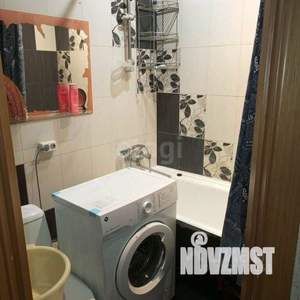 Студия квартира, вторичка, 30м2, 1/5 этаж