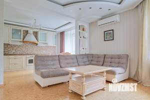 3-к квартира, вторичка, 94м2, 3/10 этаж